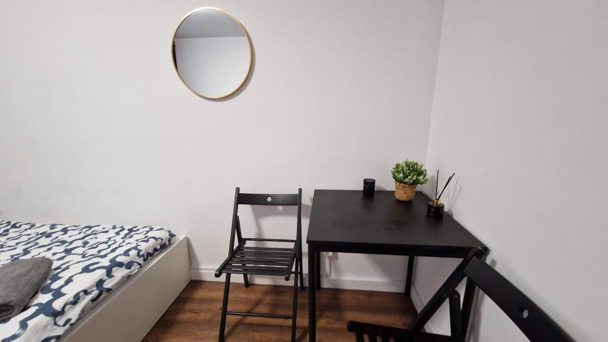 Meander Natolin Blisko Metra Hostel Warszawa