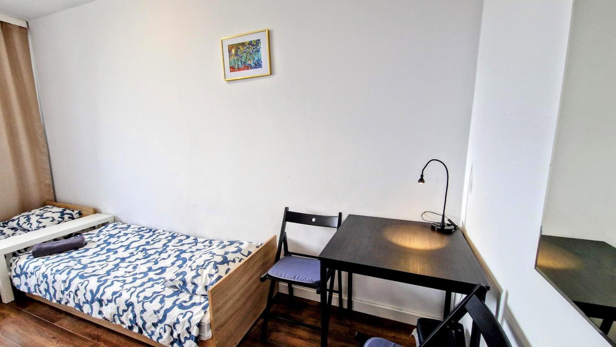 Meander Natolin Blisko Metra Hostel Warszawa